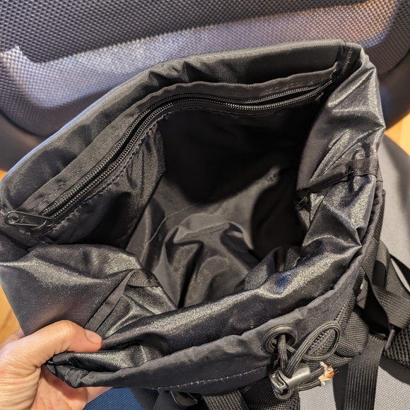 Topo Designs Rover Pack - black - Picture 3 of 4